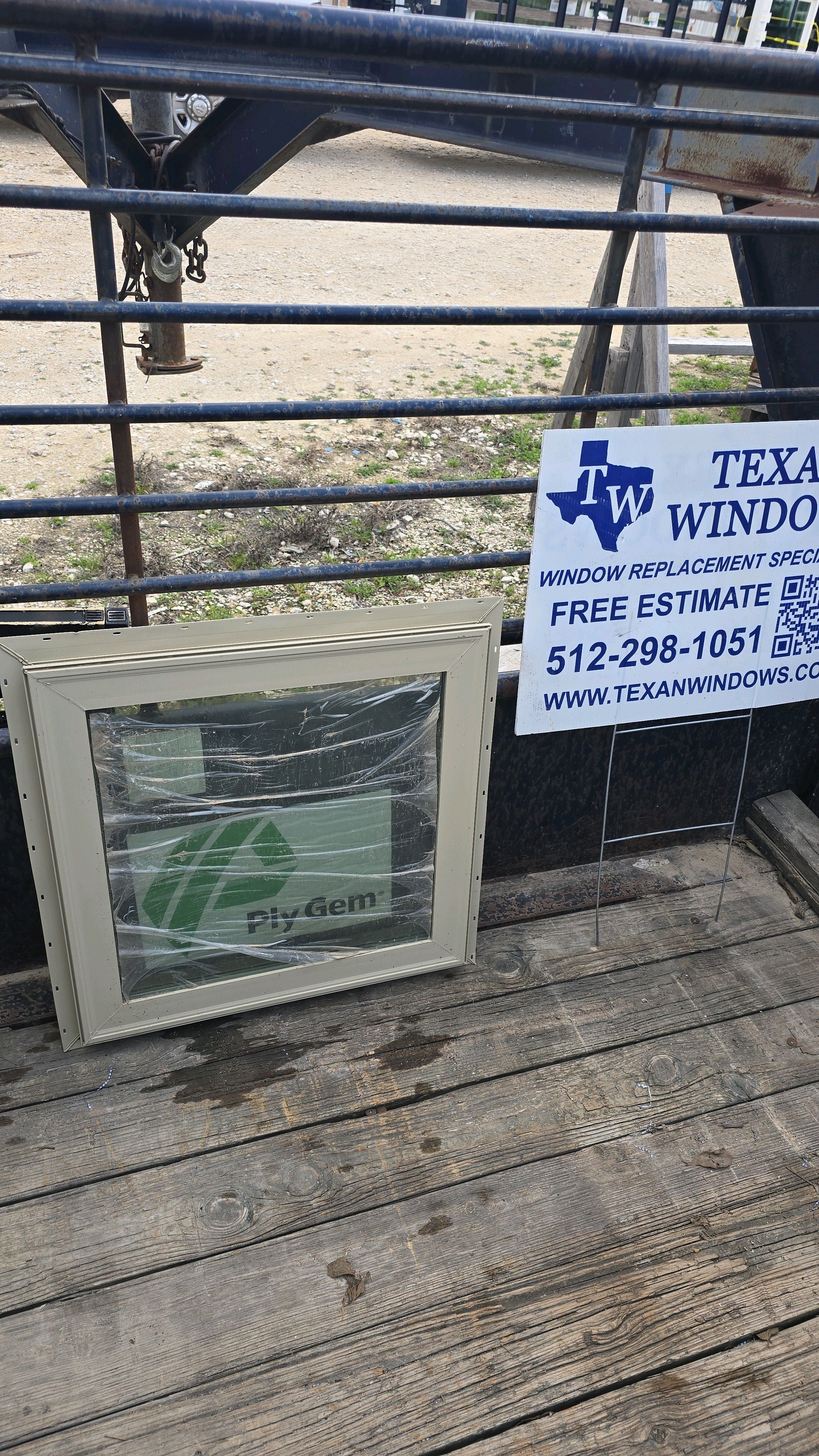 23.5 x 23.5 Tan Vinyl Fixed Window - Ply Gem 1500 Series