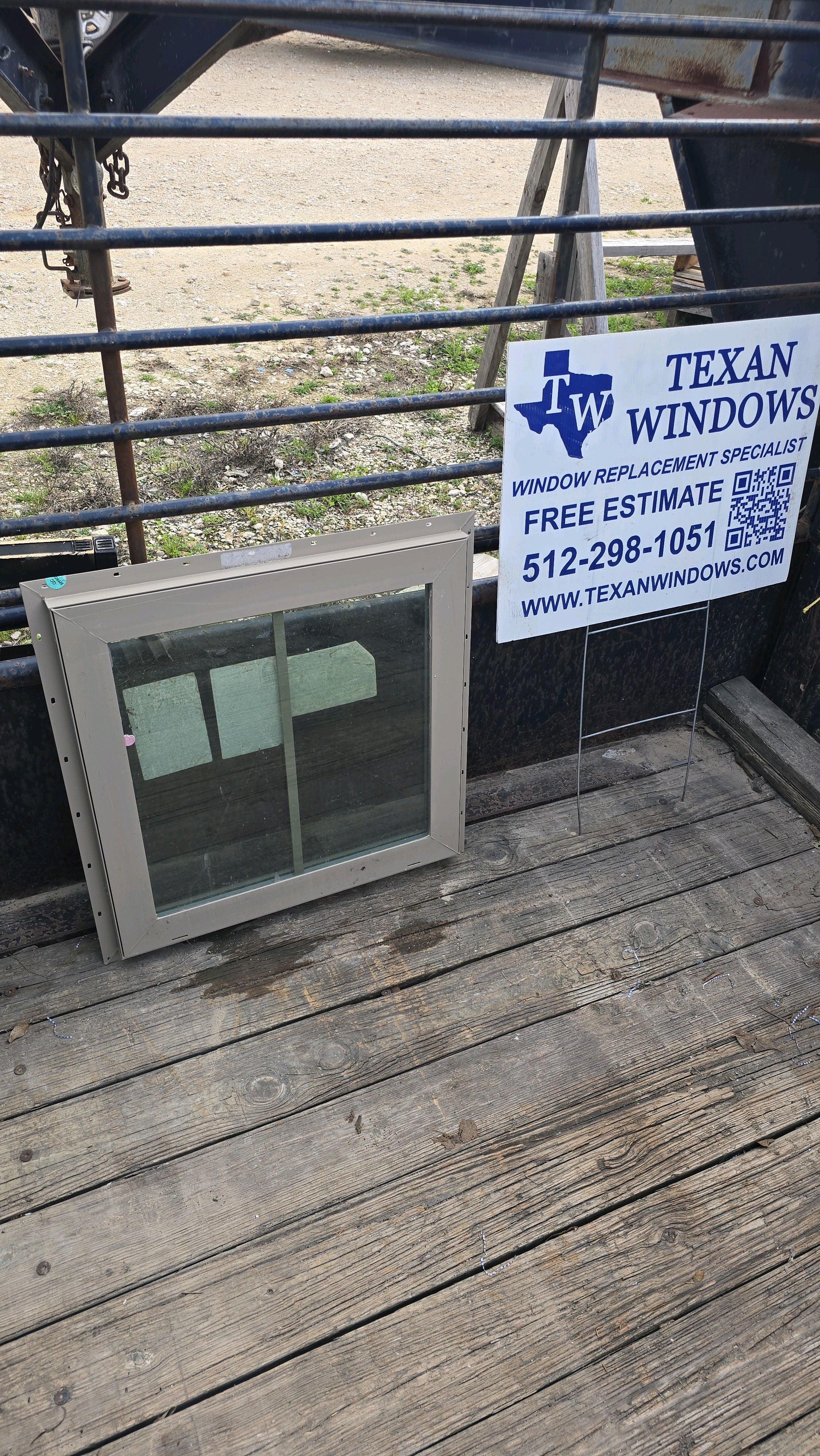23.5 x 23.5 Clay Vinyl Fixed Window - Elevate