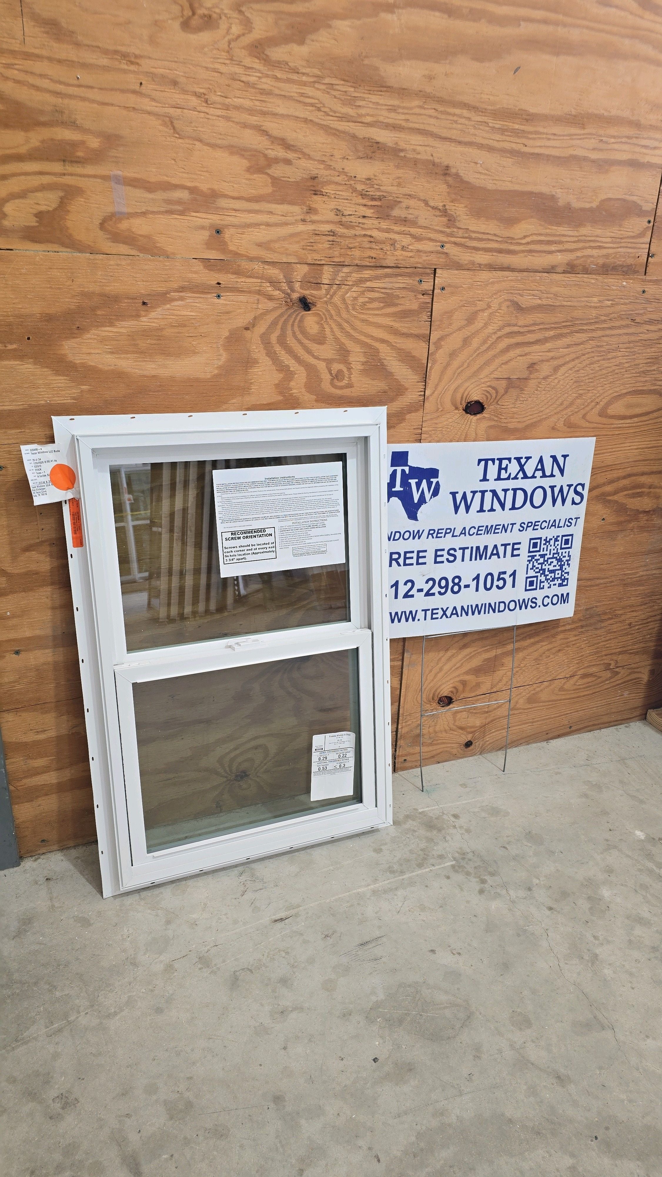 23.5 x 35.5 White Vinyl Single Hung Window - Finestra 64 Series